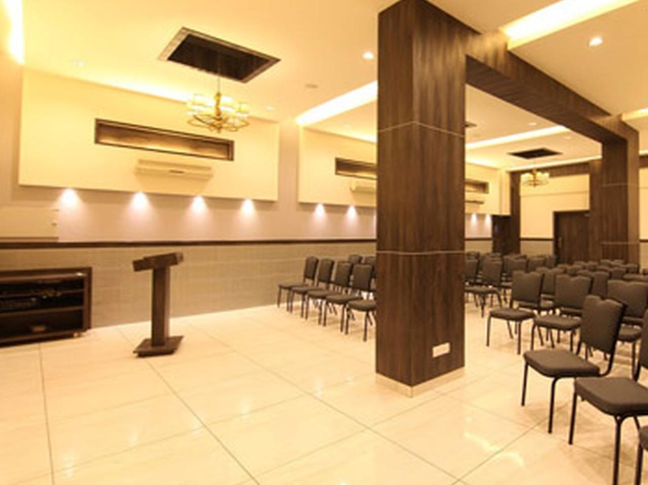 Hotel Executive Inn Taloje Budrukh Exterior photo